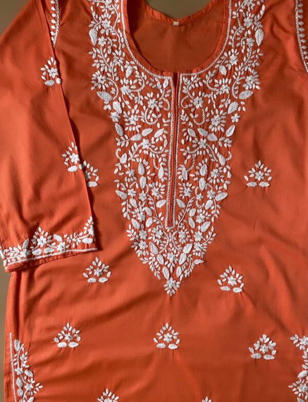 Narang Hand Embroidered Chikankari Kurta